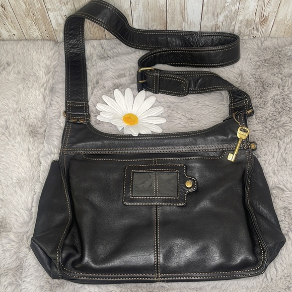 Fossil Black Leather Adjustable Crossbody, NWOT - Picture 3 of 13